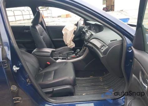 2017 Honda Accord Sport Se z USA, uszkodzony, nr VIN 1HGCR2F14HA273898